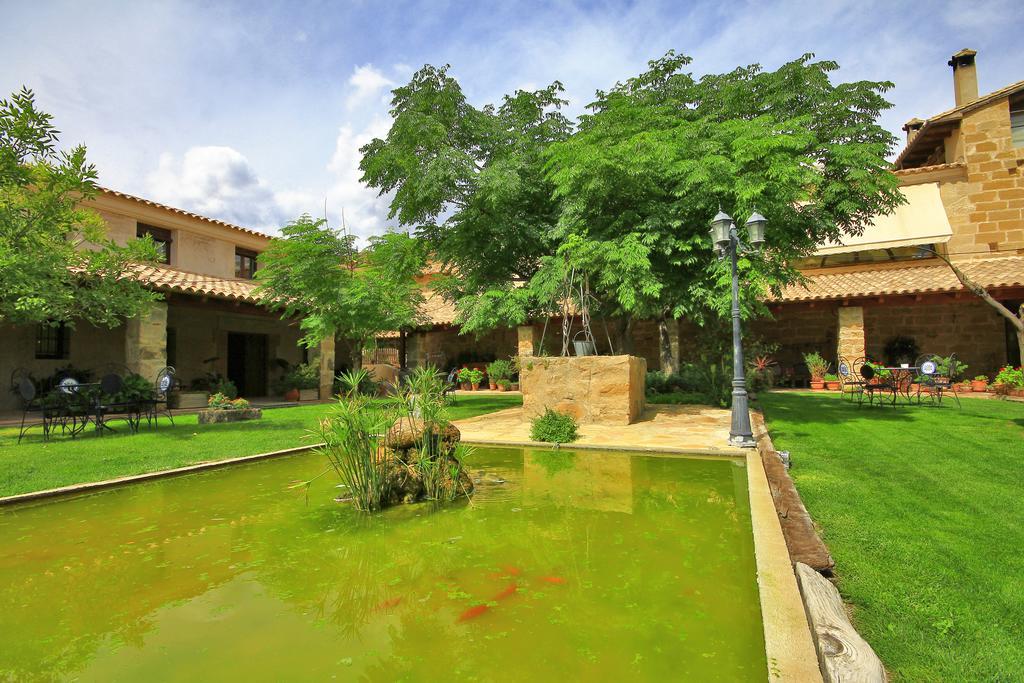 Hotel El Convent 1613 La Fresneda Luaran gambar